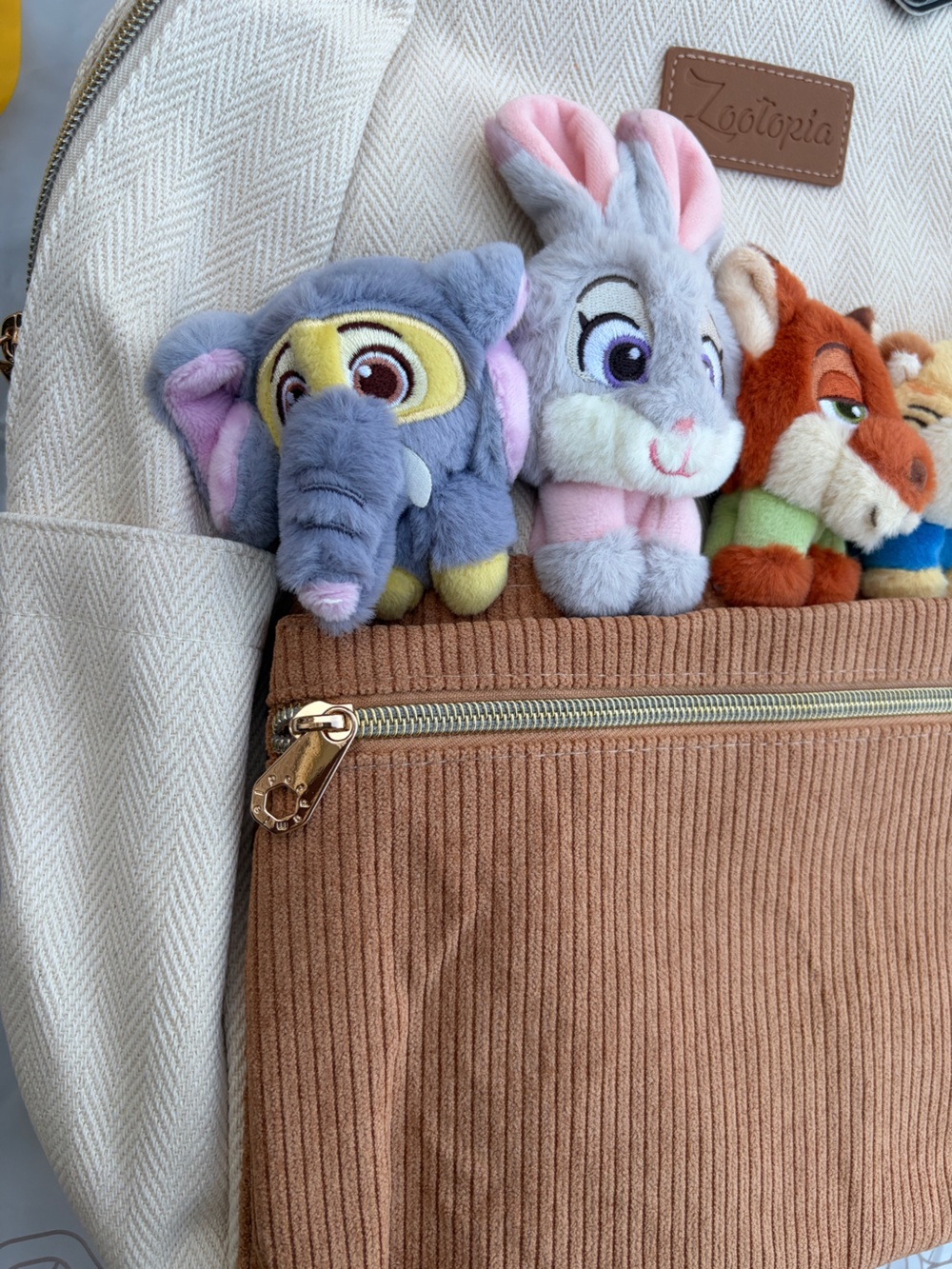 Disney Zootopia Meet My Friends Backpack Judy Nick Flash New With Tags - Picture 3 of 10